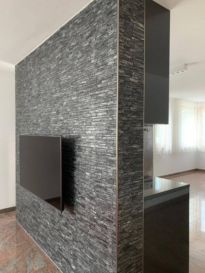 Mosaikhaus Smart Home Würselen Exteriér fotografie