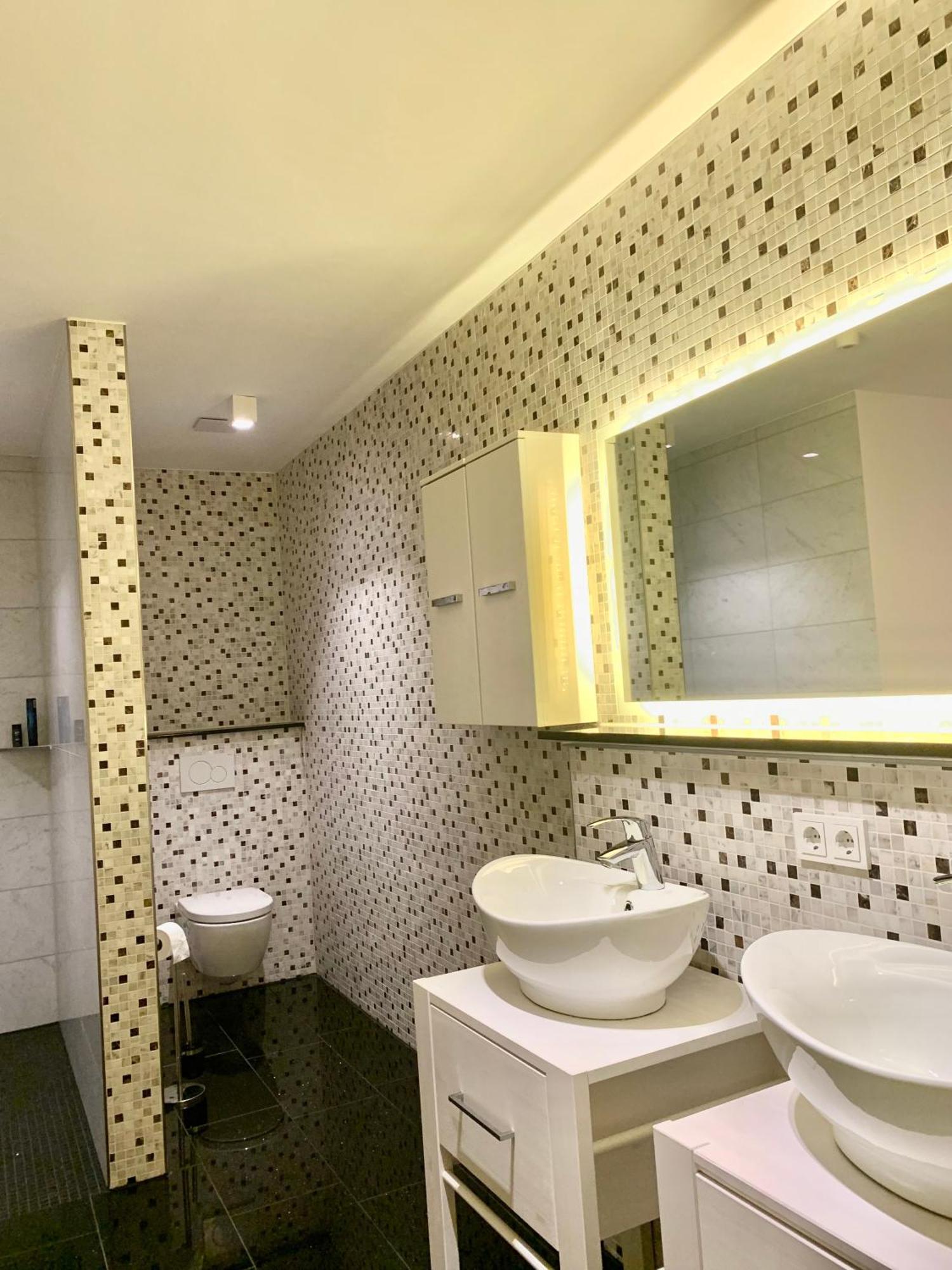 Mosaikhaus Smart Home Würselen Exteriér fotografie