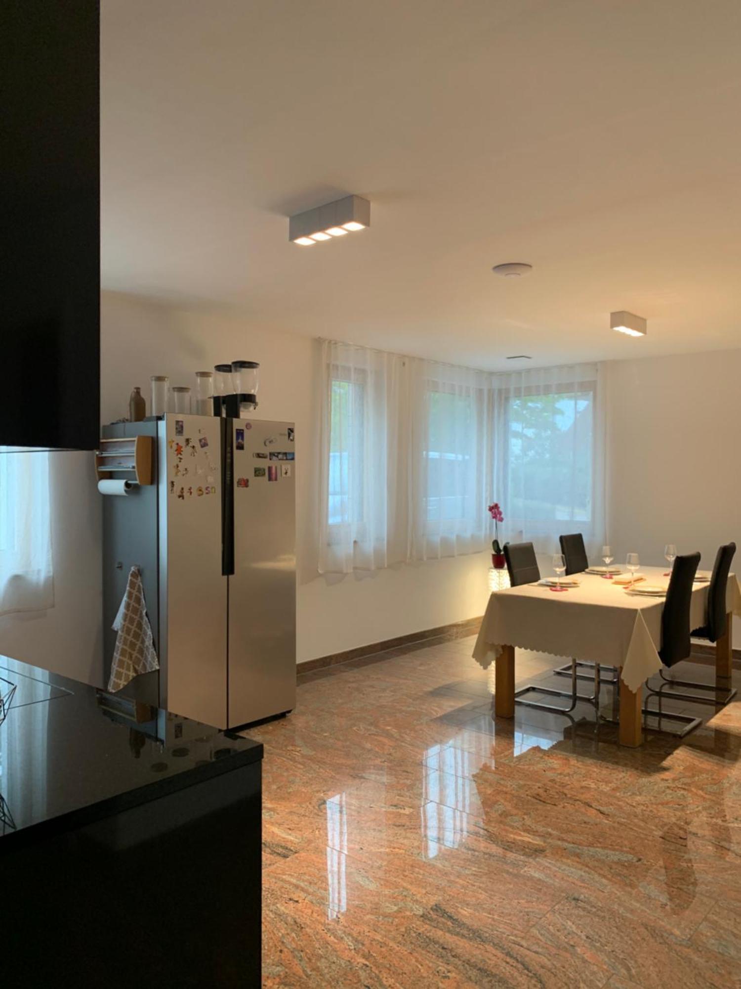 Mosaikhaus Smart Home Würselen Exteriér fotografie