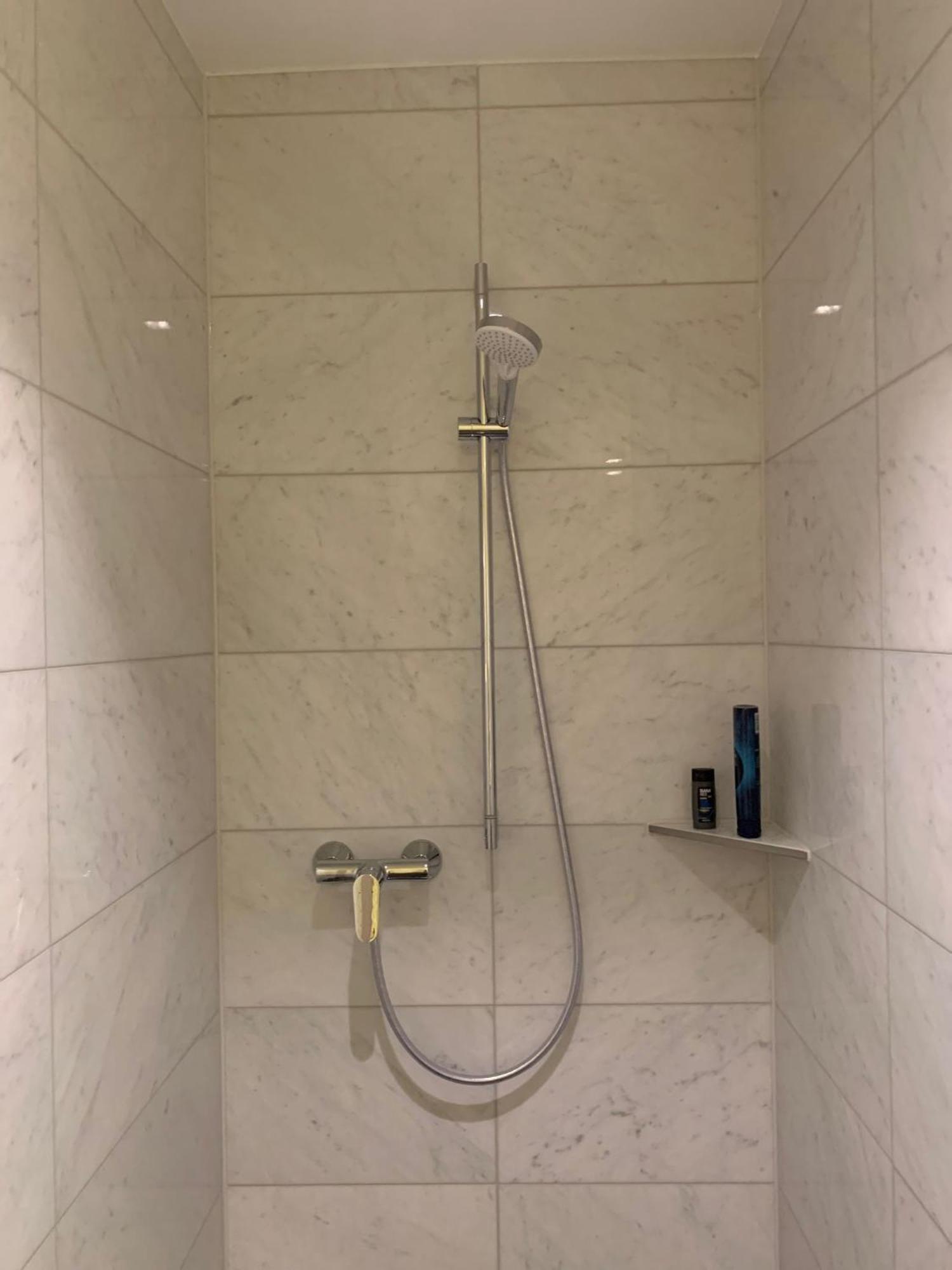 Mosaikhaus Smart Home Würselen Exteriér fotografie